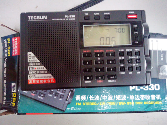 TECSUN PL-330 AM/FM/LW/SW Worldband Portable Radio Single Side Band Receiver  USED